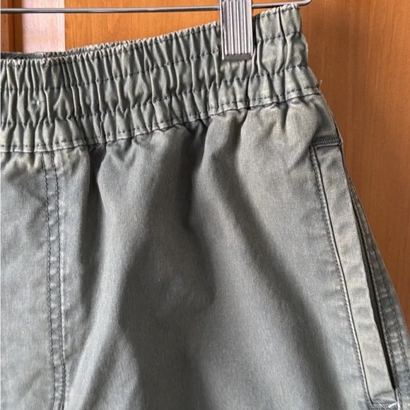 Women’s Casual green Pants - Picture 4 of 6